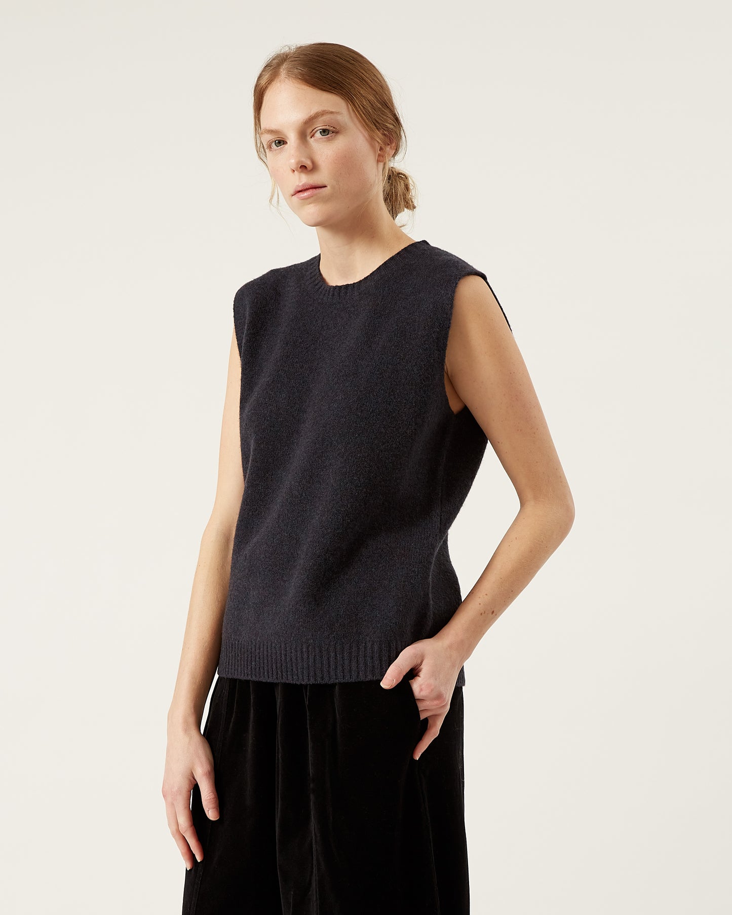 sleeveless wool sweater KENNEDY