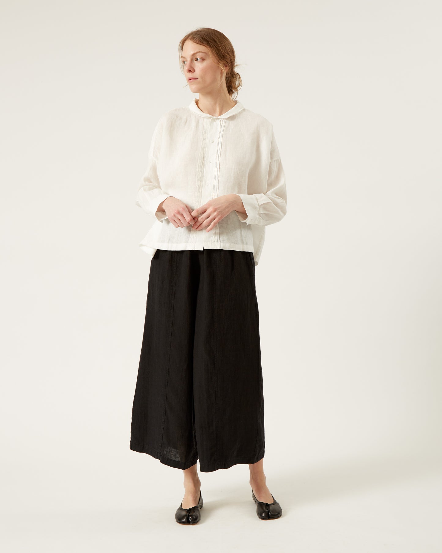 NOOR linen shirt