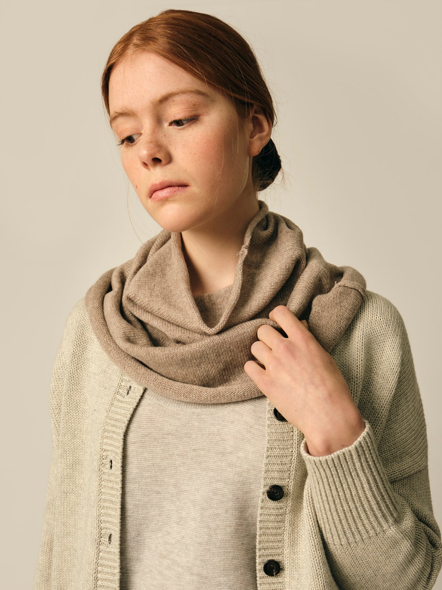 MINNA wool and cashmere neck warmer